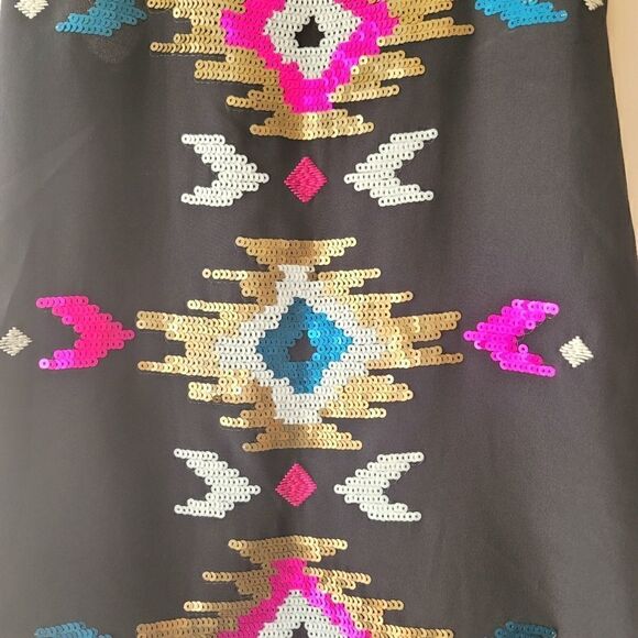 Rock & Republic Women's Black Sleeveless Top with Aztec Sequins - Size XS - Picture 2 of 5